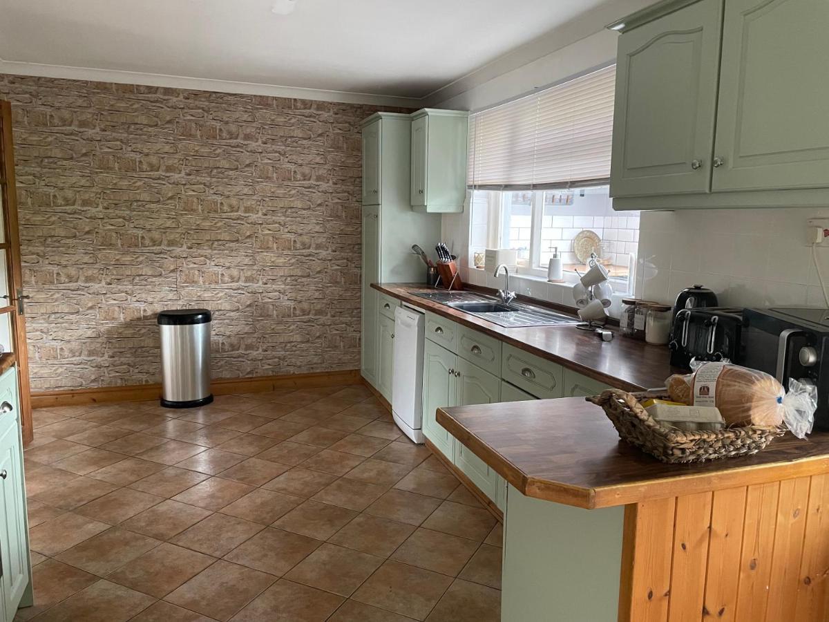 Vila Carreg Yr Onnen Haverfordwest Exteriér fotografie